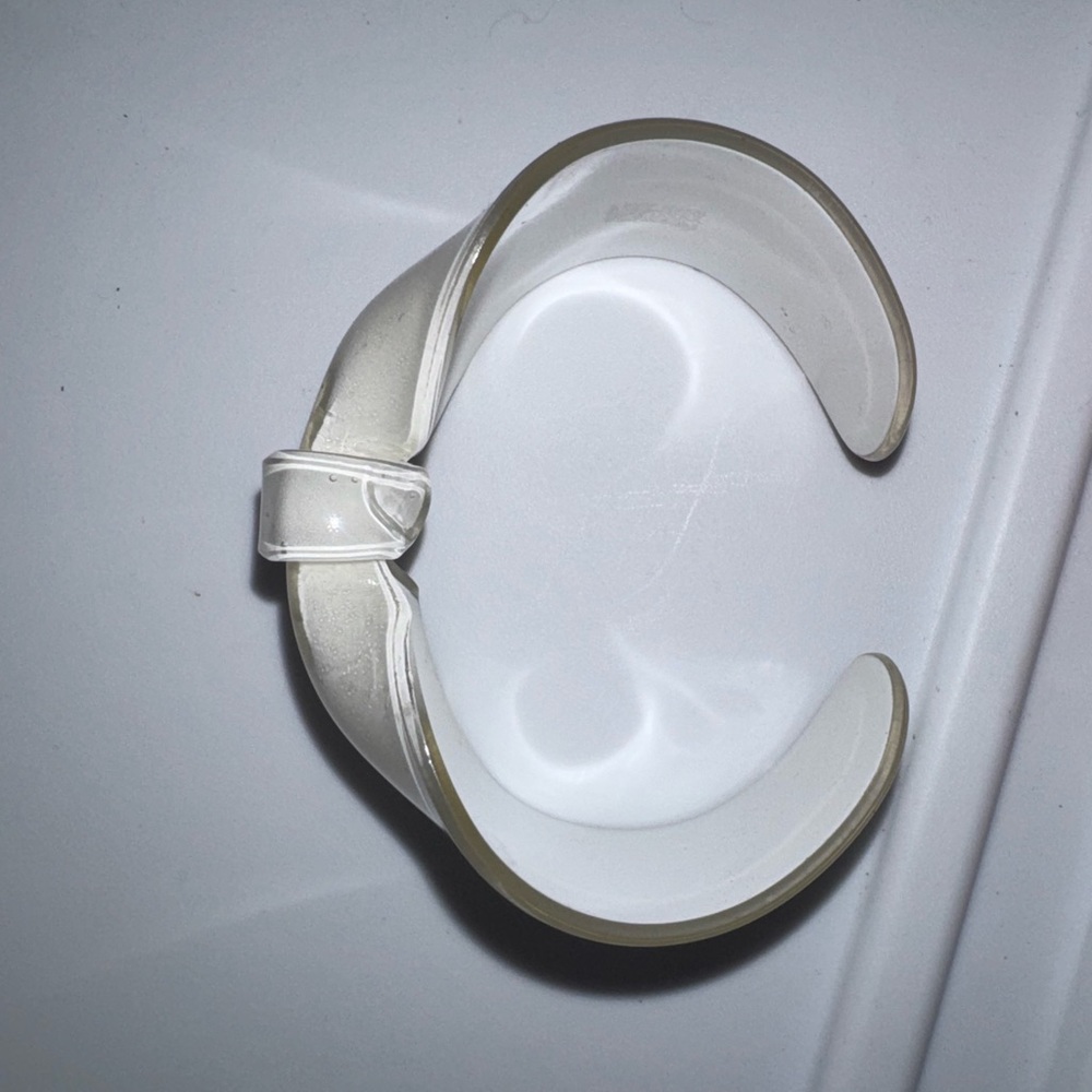 Source Unknown White Bow Bracelet - image 3